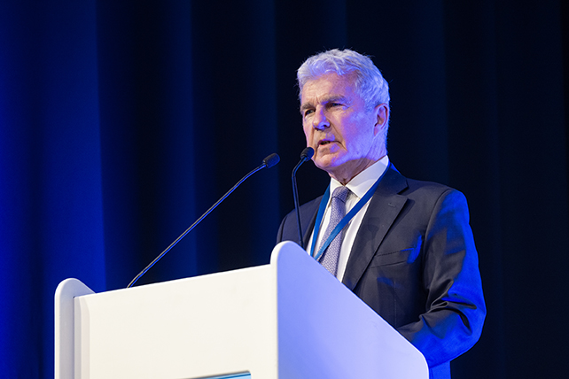 EUUK_0416_091906 re-sized